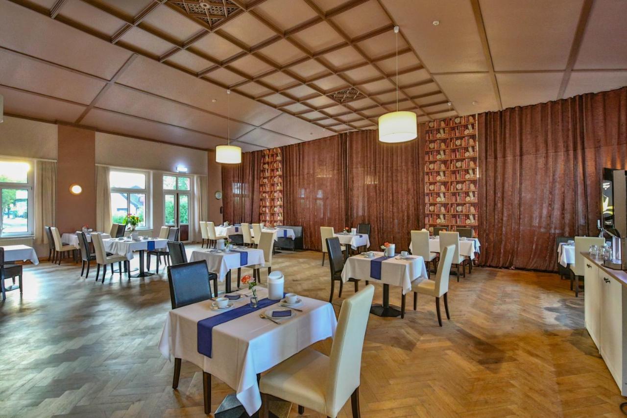 Hotel Und Restaurant "Zur Zwiebel" 佩讷明德 外观 照片
