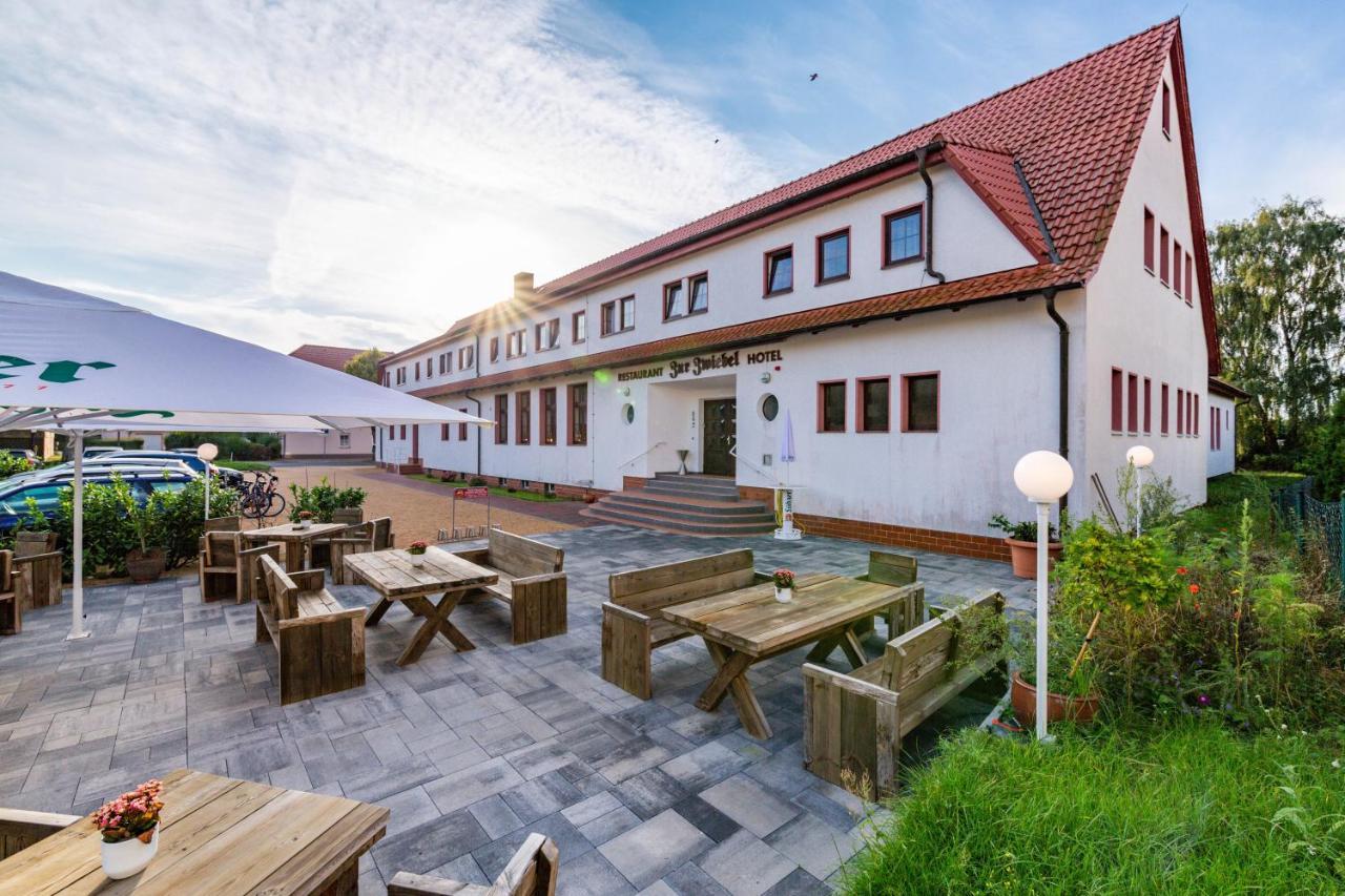 Hotel Und Restaurant "Zur Zwiebel" 佩讷明德 外观 照片